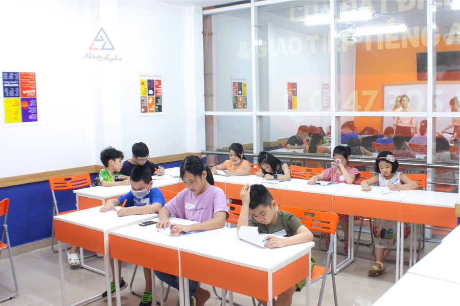 dieu-kien-tro-thanh-giao-vien-trung-tam-ngoai-ngu-03